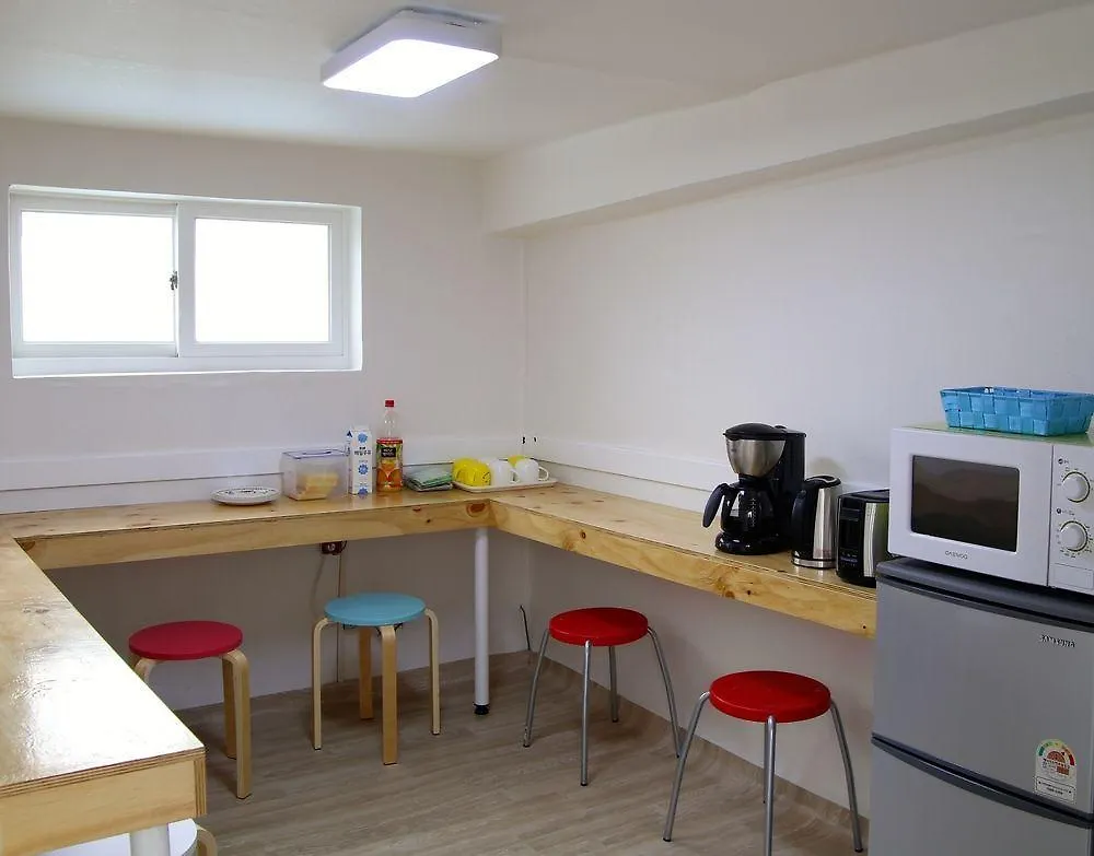 ** Отель Dongdaemun Guest House Сеул Южная Корея